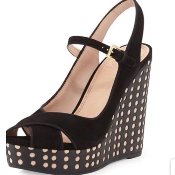 Tory Burch Sandals - Picture 1 of 5